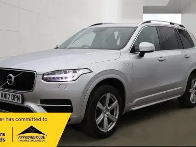 Used Volvo XC90 Momentum 2017 Silver SUV