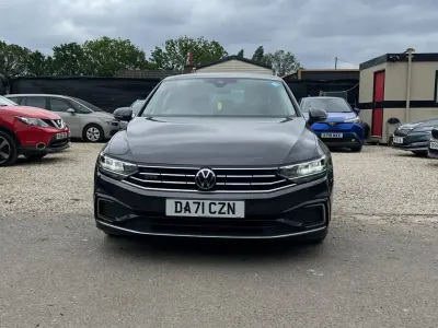 Używany VW Passat GTE 218 KM (160 kW) 2021 Szary Sedan/Limuzyna