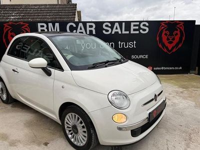Used Fiat 500 Lounge 69 HP (50 kW) 2013 White Hatchback