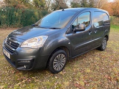 Nimbus grey Used 2018 Peugeot Partner MPV | £9,990 (A bit pricey)