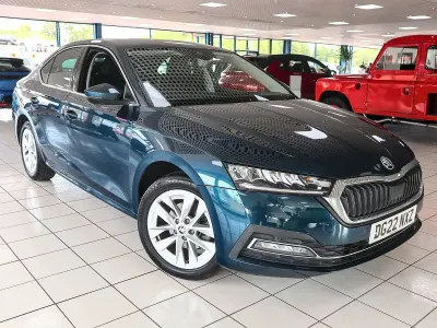 Used Skoda Octavia SE L 116 HP (85 kW) 2022 Blue Hatchback