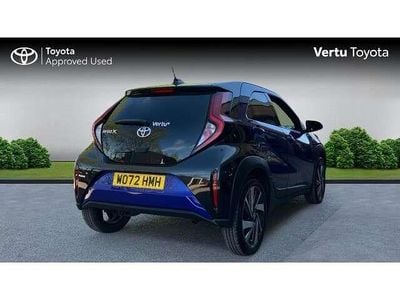 Używany Toyota Aygo X 72 KM (52 kW) 2023 Niebieski SUV