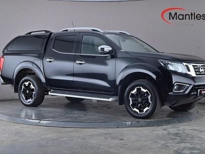 Black Used 2020 Nissan Navara Tekna Pickup | £18,195 (Good price)