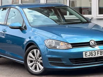 Used VW Golf VII SE 122 HP (89 kW) 2013 Blue Hatchback