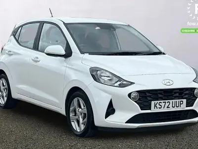 Gebraucht Hyundai i10 SE 67 PS (49 kW) 2023 Weiß Kleinwagen