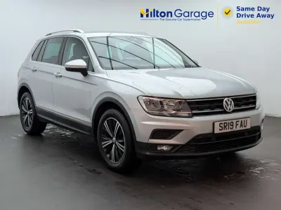 Second-hand VW Tiguan SE 130 CP (95 kW) 2019 Argintiu SUV
