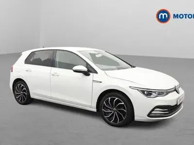 Used VW Golf VIII Edition 150 HP (110 kW) 2023 White Hatchback