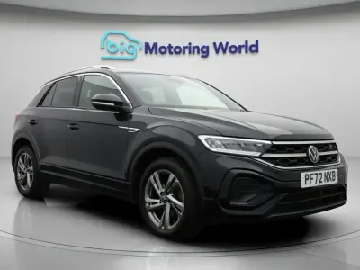 Używany VW T-Roc R-line 150 KM (110 kW) 2022 Czarny SUV