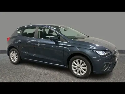 Begagnad Seat Ibiza SE 2024 Grå Halvkombi