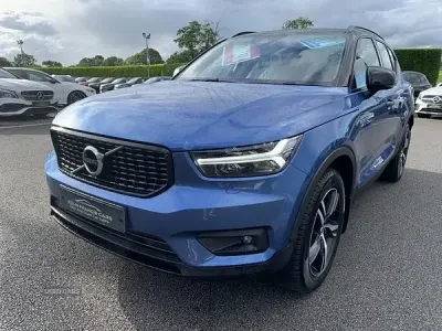 Used Volvo XC40 R-Design 150 HP (110 kW) 2018 Blue SUV