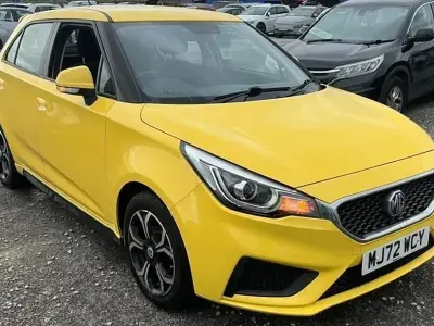Usado MG MG3 Excite 106 HP (77 kW) 2022 Amarelo Citadino