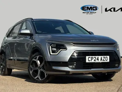 Gebraucht Kia Niro 139 PS (102 kW) 2024 Grau SUV