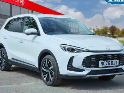 New MG ZS Trophy 196 HP (144 kW) 2026 White SUV