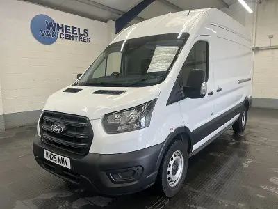 Used Ford Transit 130 HP (95 kW) 2025 White Van