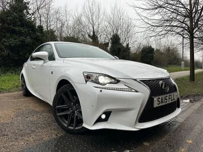 Lexus IS300h