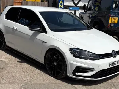 Used VW Golf VII R 2018 White Hatchback