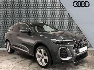Usado Audi Q5 S-Line 200 HP (147 kW) 2025 Cinzento SUV
