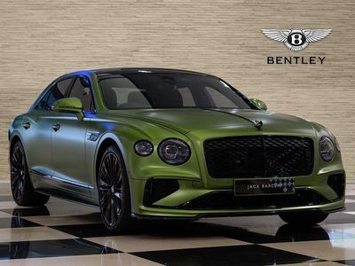 New Bentley Flying Spur 770 HP (566 kW) 2025 Tourmaline green Sedan