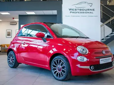 Gebraucht Fiat 500 Red 70 PS (51 kW) 2023 Rot Kleinwagen