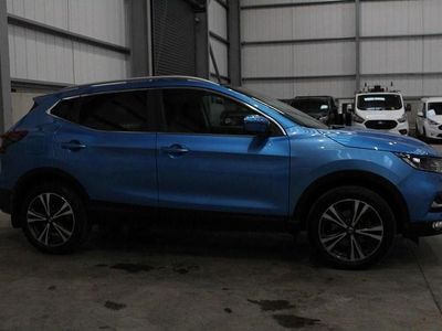 Used Nissan Qashqai N-Connecta 110 HP (80 kW) 2017 Blue SUV