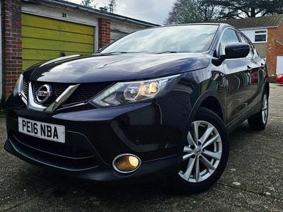 Used Nissan Qashqai Acenta 115 HP (84 kW) 2016 Black SUV