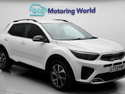 Used Kia Stonic GT-Line 120 HP (88 kW) 2022 White SUV