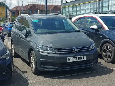 Used VW Touran Family 150 HP (110 kW) 2023 Grey MPV