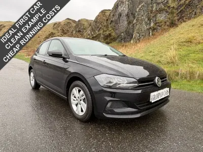 Usado VW Polo SE 95 HP (69 kW) 2018 Preto Citadino