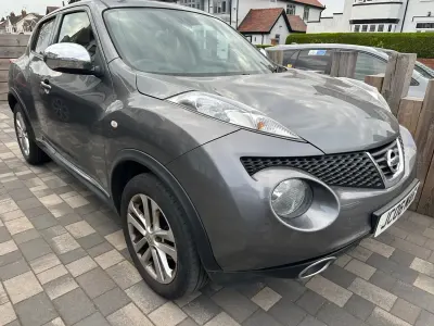Gebraucht Nissan Juke Acenta 190 PS (139 kW) 2012 Grau SUV