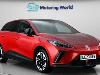 Used MG MG4 EV Trophy 150 kW (204 HP) 2025 Hatchback