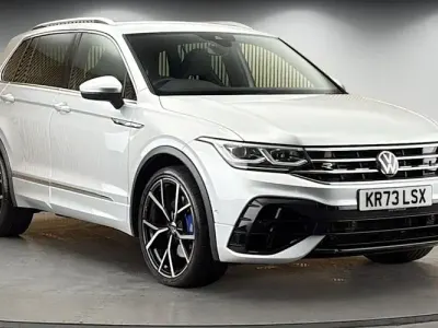 Used VW Tiguan R 320 HP (235 kW) 2023 Reflex silver metallic/reflex silver metallic SUV