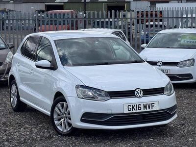 Used VW Polo SE 105 HP (77 kW) 2016 White Hatchback