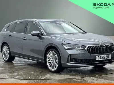 Used Skoda Superb LAURIN & KLEMENT 190 HP (139 kW) 2025 Graphite grey metallic Estate