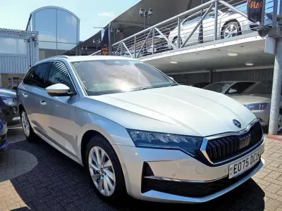 New Skoda Octavia SE L 147 HP (108 kW) 2025 Silver Estate
