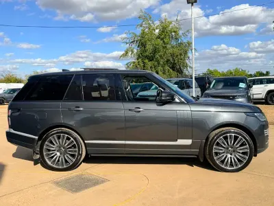 Used Land Rover Range Rover Autobiography 339 HP (249 kW) 2018 Grey SUV