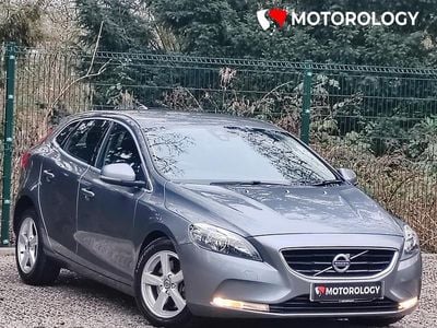 Used Volvo V40 SE 122 HP (89 kW) 2016 Grey Hatchback