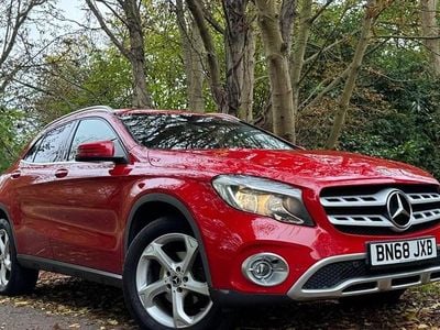 Mercedes GLA220