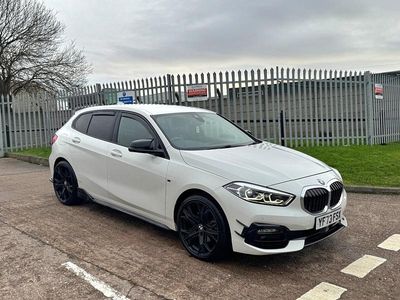 Used BMW 118 Sport Line 2023 White Hatchback