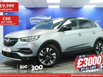 Used Vauxhall Grandland X Sport 130 HP (95 kW) 2019 Grey SUV