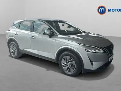 Used Nissan Qashqai Acenta Premium 158 HP (116 kW) 2022 Silver SUV