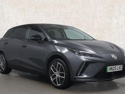 Used MG MG4 EV Trophy 150 kW (204 HP) 2025 Grey Hatchback