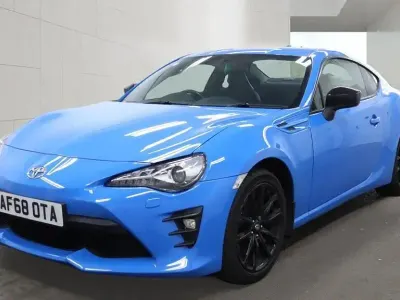 Used Toyota GT86 Club 200 HP (147 kW) 2018 Blue Coupe