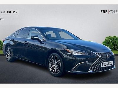 Used 2021 Lexus ES300H Sedan | £34,110 (Expensive)