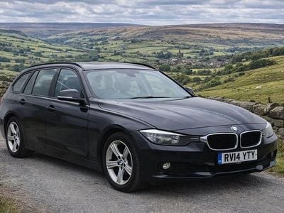 Used BMW 320 Comfort Edition 2014 Black Estate