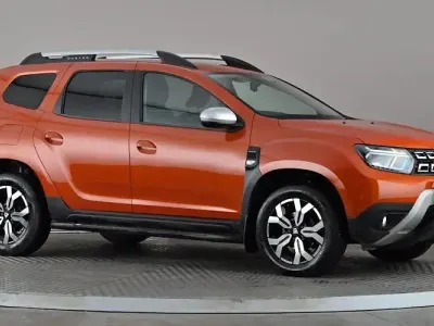 Used Dacia Duster Prestige 116 HP (85 kW) 2021 Orange SUV