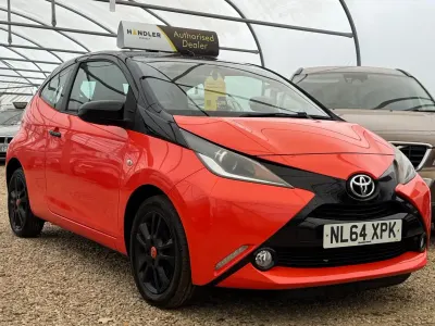 Used Toyota Aygo X-cite 68 HP (50 kW) 2014 Orange Hatchback