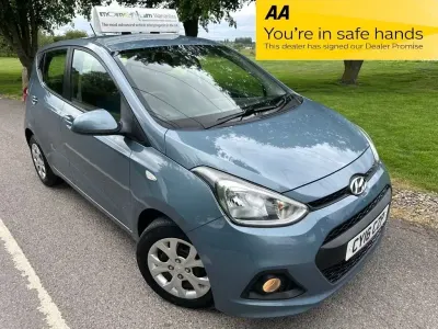 Używany Hyundai i10 SE 66 KM (48 kW) 2016 Niebieski Hatchback