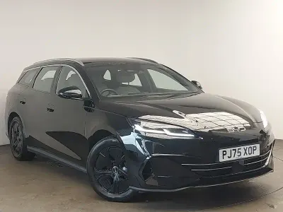 Used BYD Seal Boost 184 HP (135 kW) 2025 Black Estate
