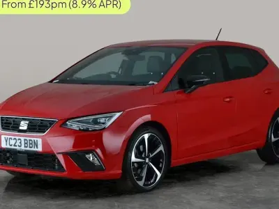 Begagnad Seat Ibiza FR Sport 110 HK (80 kW) 2023 Röd Halvkombi