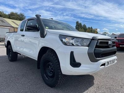 White Used 2021 Toyota HiLux Active Pickup | £24,950 (Expensive)